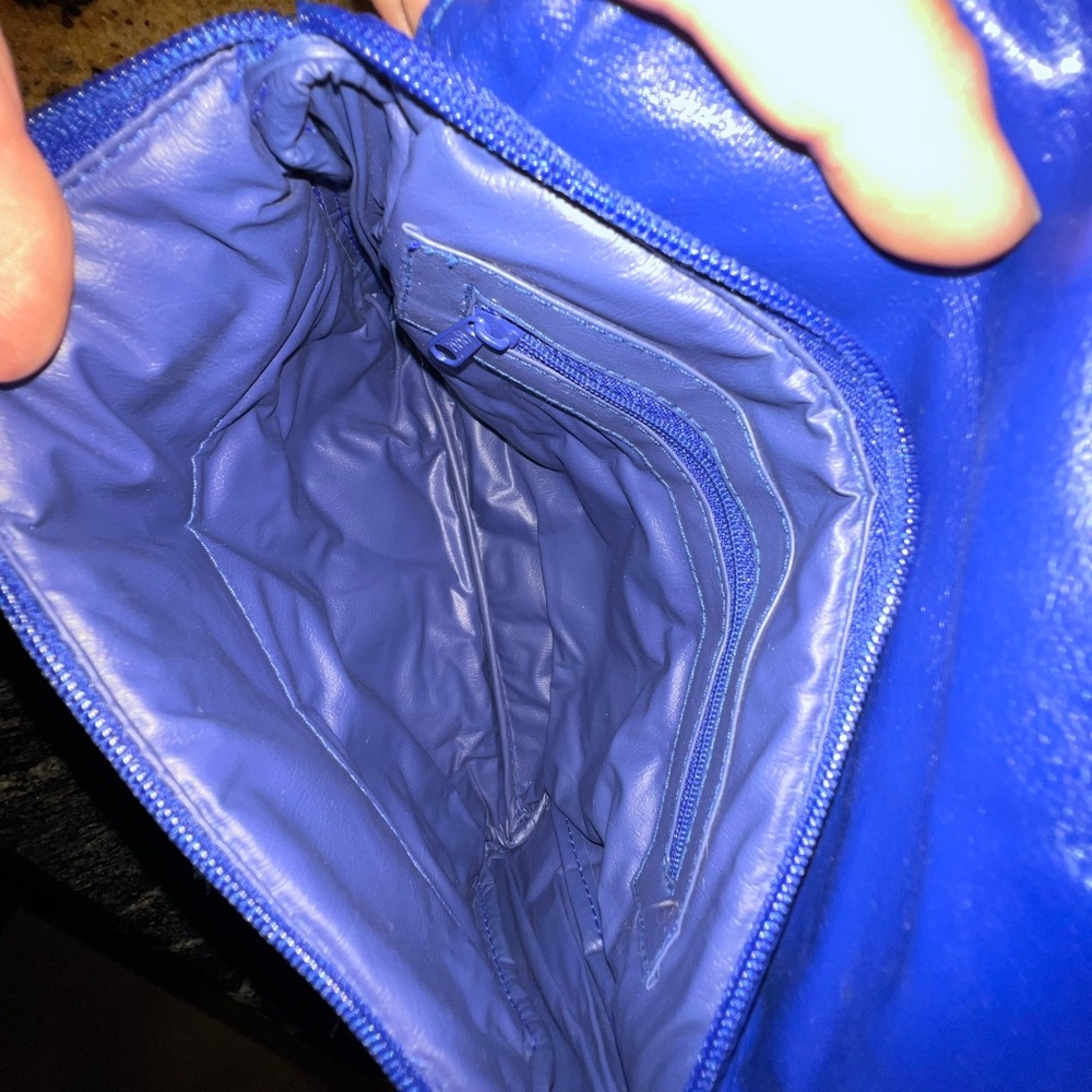 Vintage Electric Blue Purse - Picture 3 of 3